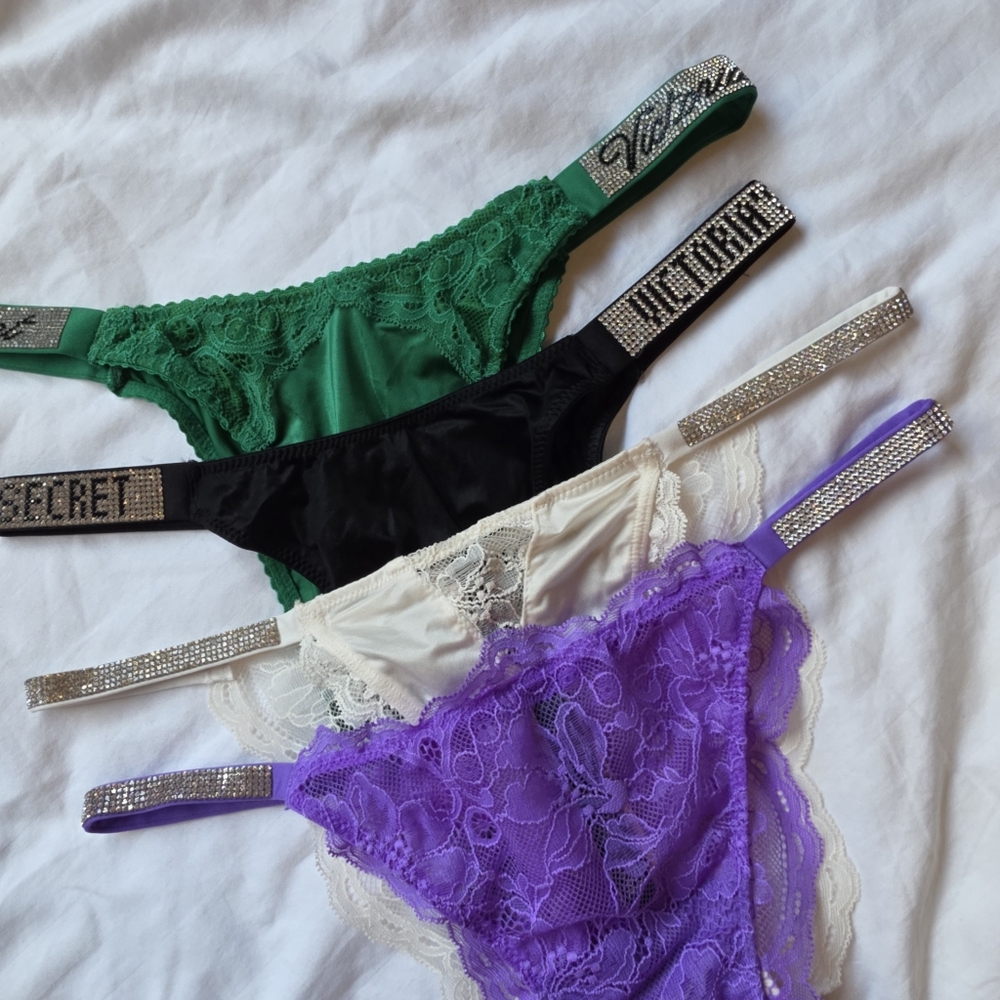 🍒NWT🍒 VS BLING STRAP PANTIES BUNDLE